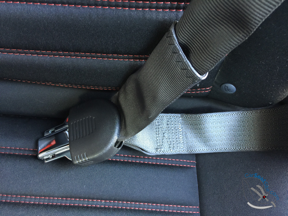 Installing a Carseat with Inflatable Seat Belts
